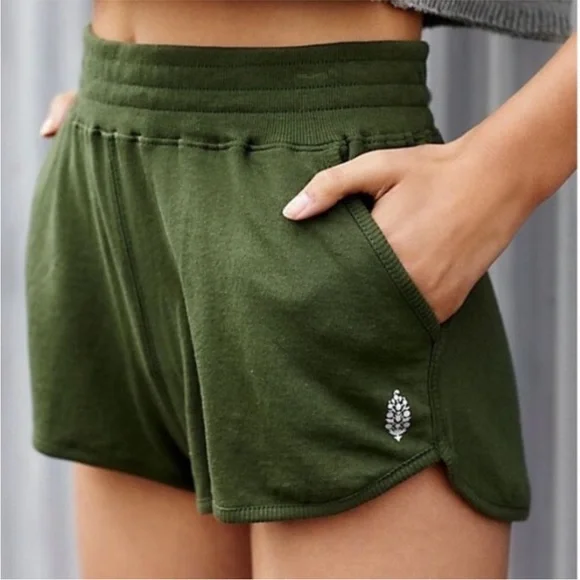 Free People Movement Sting Like A Bee Shorts Green - Picture 2 of 7